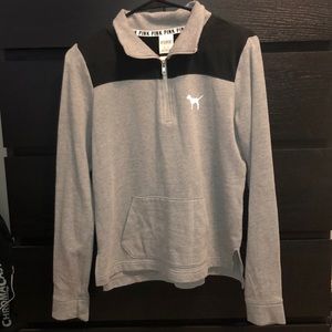 Grey sweatshirt